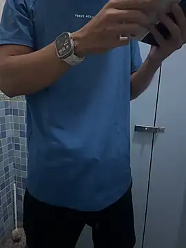 black xun online show from August 6, 4:42 pm
