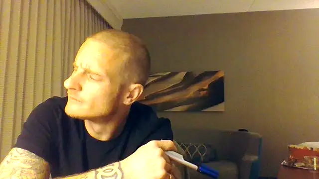 Snapshot of WWGD69 chatting on September 20, 5:19 am WWGD69 online show from September 20, 5:19 am