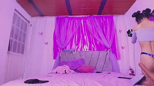 MeganRouss74 online show from September 21, 10:39 am