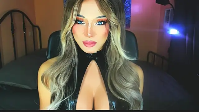 xUrGoddess Bellax online show from November 17, 11:49 am