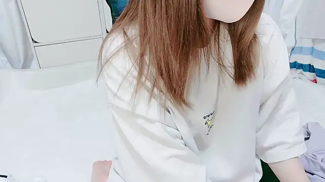 Snapshot of Hanachan_Gcup_ chatting on October 18, 1:34 pm Hanachan Gcup online show from October 18, 1:34 pm