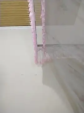 Helen69x online show from November 9, 2:15 pm