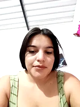 chloe 90 online show from November 8, 12:00 am