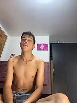 Thiago blsd online show from September 10, 6:08 pm