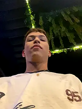 Thiago blsd online show from September 17, 4:03 am