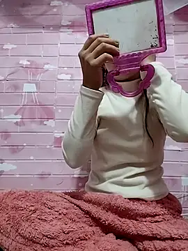 Tin tanny online show from March 8, 10:46 pm