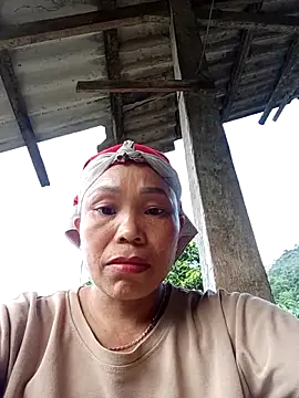 Snapshot of kihi-yo chatting on October 23, 9:08 am kihi-yo online show from October 23, 9:08 am