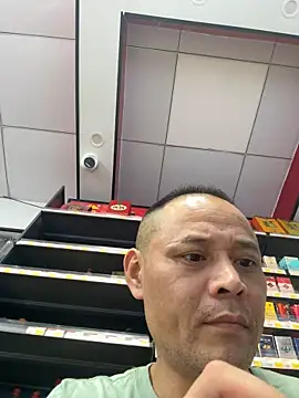 Snapshot of dajiba4718 chatting on October 11, 9:35 pm dajiba4718 online show from October 11, 9:35 pm