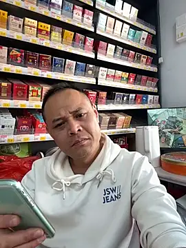 dajiba4718 online show from December 18, 7:14 am