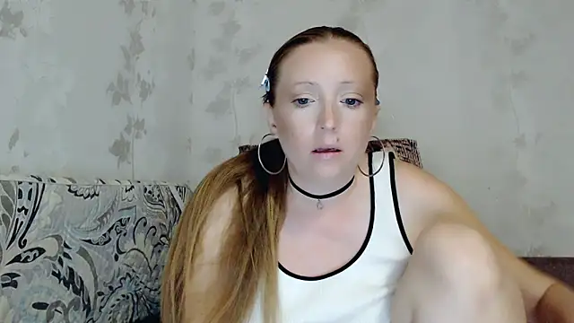 Snapshot of angelllsexy chatting on September 11, 6:19 pm angelllsexy online show from September 11, 6:19 pm