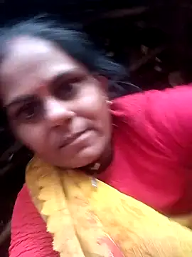 Snapshot of Hot_rachnasexy chatting on December 2, 2:17 am Hot rachnasexy online show from December 2, 2:17 am