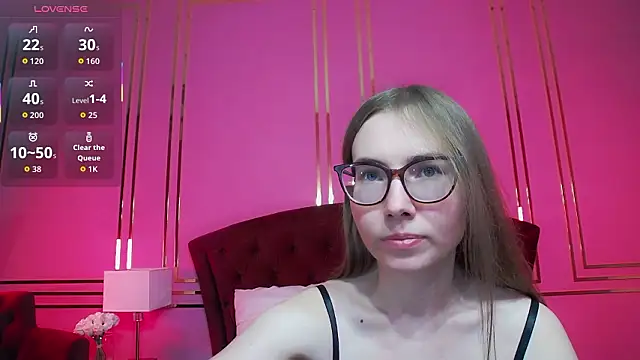 Snapshot of JessieJuss chatting on March 29, 5:35 pm JessieJuss online show from March 29, 5:35 pm