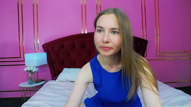Snapshot of JessieJuss chatting on July 15, 8:08 am JessieJuss online show from July 15, 8:08 am
