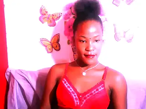 Snapshot of Indianeyestripper chatting on December 1, 7:35 am Indianeyestripper online show from December 1, 7:35 am