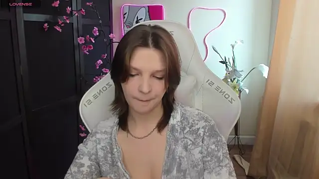 Snapshot of AudreyyKim chatting on May 3, 8:20 am AudreyyKim online show from May 3, 8:20 am
