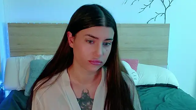 Bella Davis love online show from December 14, 5:29 pm