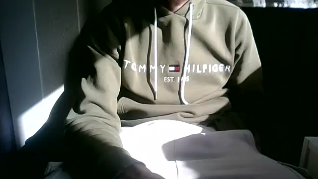 juju78jujuu online show from October 4, 9:18 am