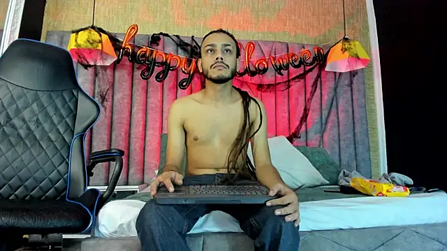 Boss Domiinator online show from October 28, 3:21 am