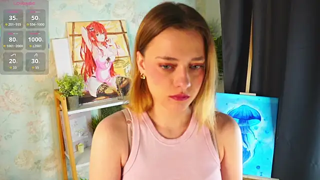 HollieCollelo online show from February 11, 3:11 am