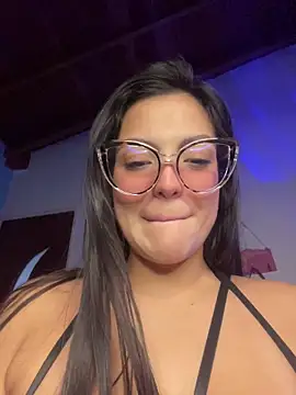 alilith online show from December 5, 6:59 pm