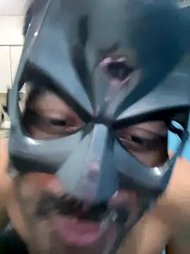 Snapshot of MeekBatgirl chatting on September 12, 7:03 pm MeekBatgirl online show from September 12, 7:03 pm