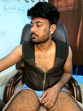 MeekBatgirl online show from November 9, 7:28 am