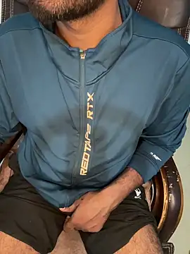 MeekBatgirl online show from December 16, 6:35 pm