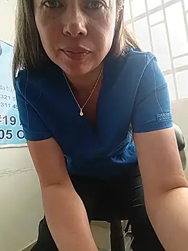 Snapshot of Madisson-04_ chatting on May 22, 3:06 pm Madisson-04 online show from May 22, 3:06 pm