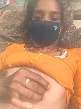 Snapshot of So_pinki chatting on September 22, 11:51 pm So pinki online show from September 22, 11:51 pm