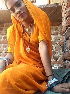 Snapshot of So_pinki chatting on February 9, 8:29 am So pinki online show from February 9, 8:29 am