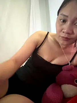 Snapshot of Almond-cute chatting on September 15, 8:25 am Almond-cute online show from September 15, 8:25 am