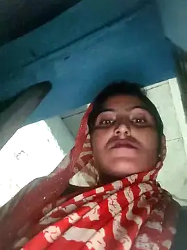 LUCKY cut online show from October 22, 11:15 pm