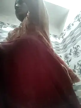 LUCKY cut online show from January 9, 2:25 am