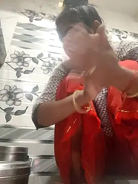 LUCKY cut online show from February 21, 2:01 am