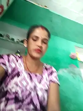 Nillohot online show from October 13, 7:41 am