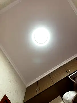 Xinlan-Asia online show from December 18, 10:43 am