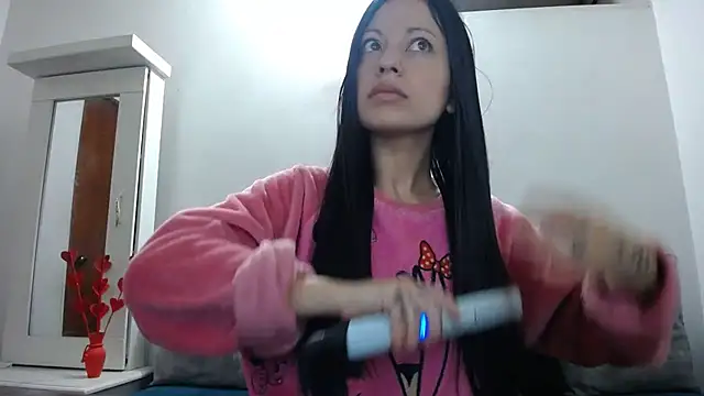 Taylormegan online show from November 15, 2:24 pm