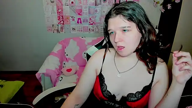 Snapshot of Acid_Kate chatting on November 28, 12:24 am Acid Kate online show from November 28, 12:24 am