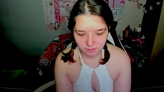 Snapshot of Acid_Kate chatting on December 3, 12:40 am Acid Kate online show from December 3, 12:40 am