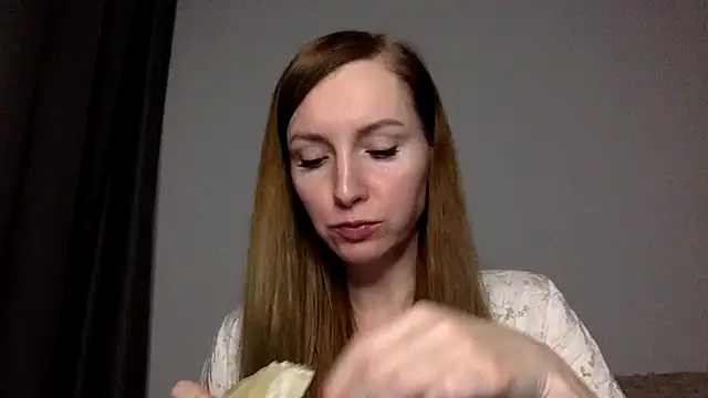 Varnyx online show from November 26, 6:20 pm