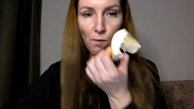 Varnyx online show from December 4, 4:59 pm