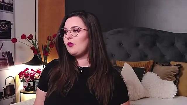 Mia Swano online show from October 7, 11:46 pm