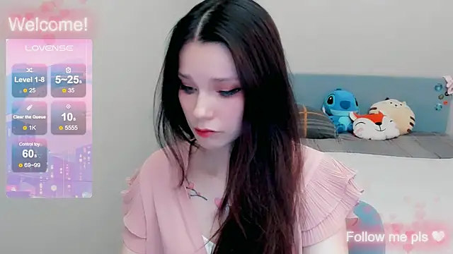 Kitten Alissa online show from November 6, 7:04 pm