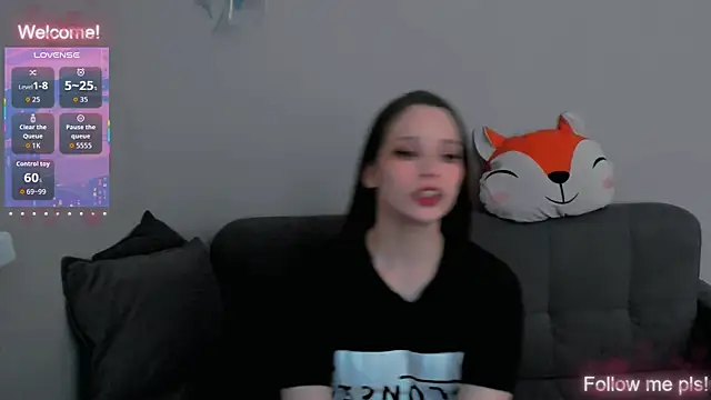 Snapshot of Kitten_Alissa chatting on May 15, 8:38 pm Kitten Alissa online show from May 15, 8:38 pm