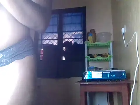 Snapshot of BaddieBootie chatting on September 16, 5:30 am BaddieBootie online show from September 16, 5:30 am