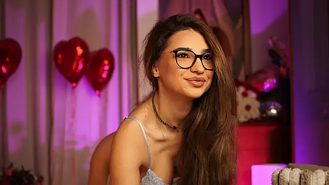 Snapshot of ItalianGirl chatting on February 17, 8:04 pm ItalianGirl online show from February 17, 8:04 pm