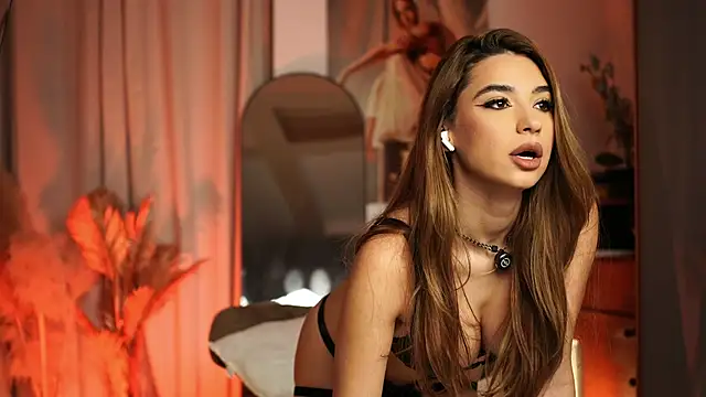 Snapshot of ItalianGirl chatting on March 11, 8:48 pm ItalianGirl online show from March 11, 8:48 pm