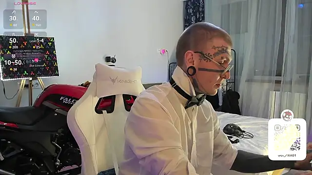 Snapshot of c10h15on1 chatting on February 26, 6:07 pm c10h15on1 online show from February 26, 6:07 pm