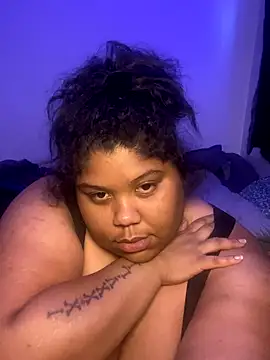 Snapshot of BlaxicanaMami chatting on September 12, 7:58 pm BlaxicanaMami online show from September 12, 7:58 pm