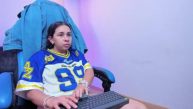 CataleyaAmaya online show from September 27, 12:54 pm